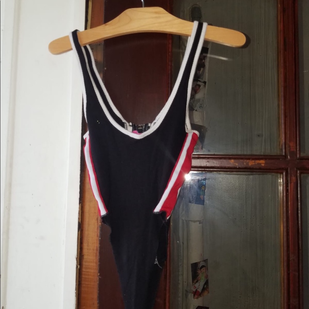 Body suit - Picture 2 of 3
